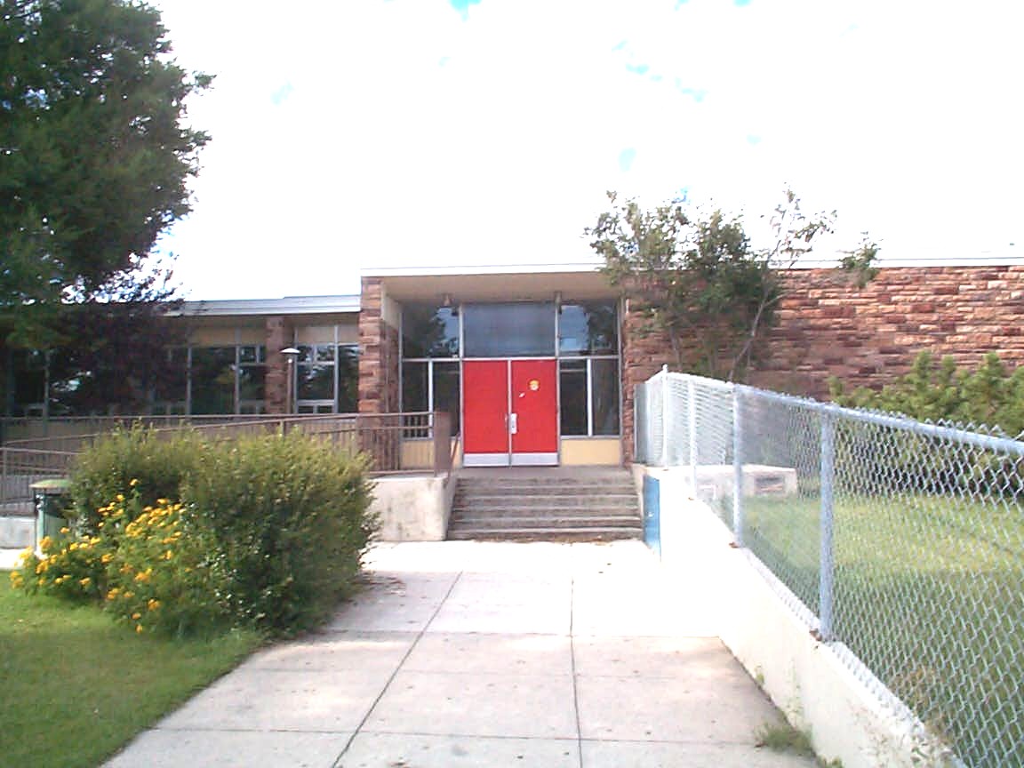 Henry Wise Wood High School,Custodianship in Calgary,Homestay